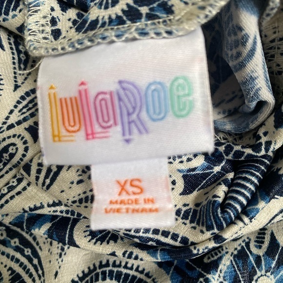 LulaRoe Maxi skirt size XS 🦄 pattern‎ - Picture 3 of 3